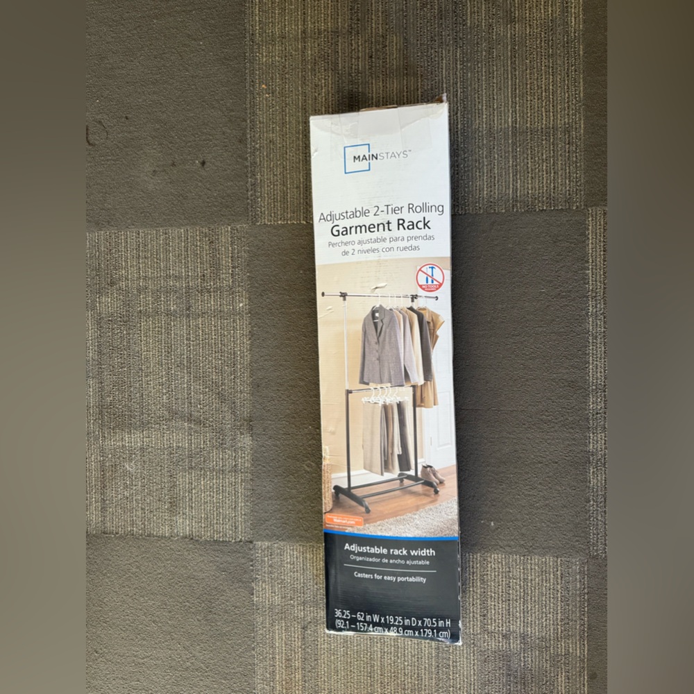 Adjustable 2-Tier Rolling
Garment Rack - Picture 2 of 3